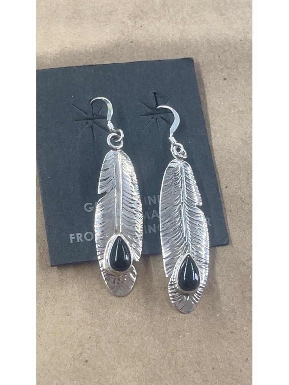 Native American Navajo sterling silver onyx dangle feather design earrings